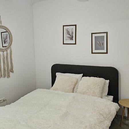 זאגרב Studio Apartment Gigi מראה חיצוני תמונה
